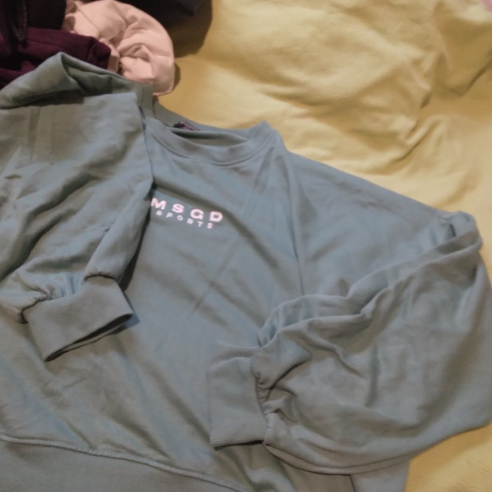 Missguided - Picture 2 of 2